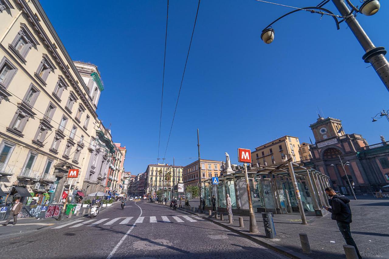 Le 4 Stagioni Napoli Centro Hotel Exterior photo