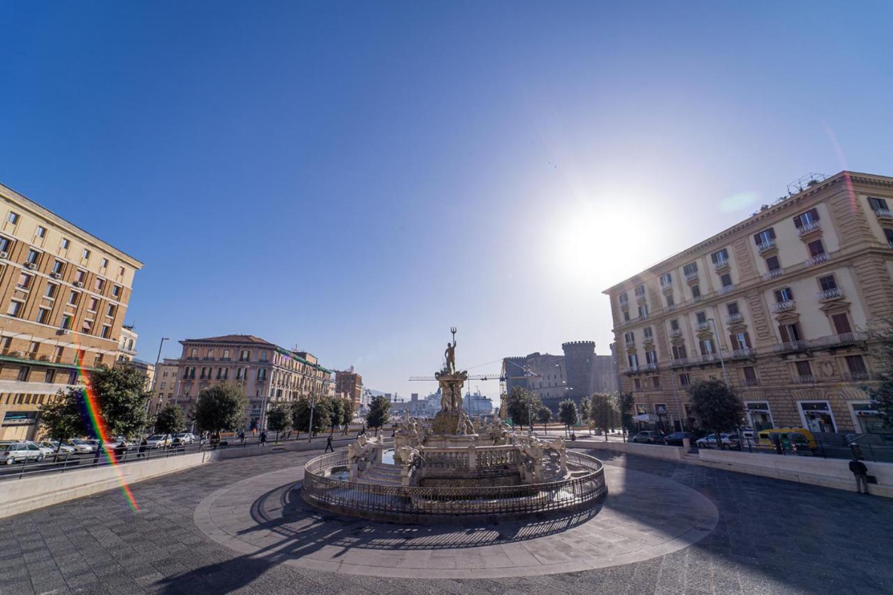 Le 4 Stagioni Napoli Centro Hotel Exterior photo